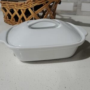 Elegant White Ceramic Casserole Dish 7 × 5.5